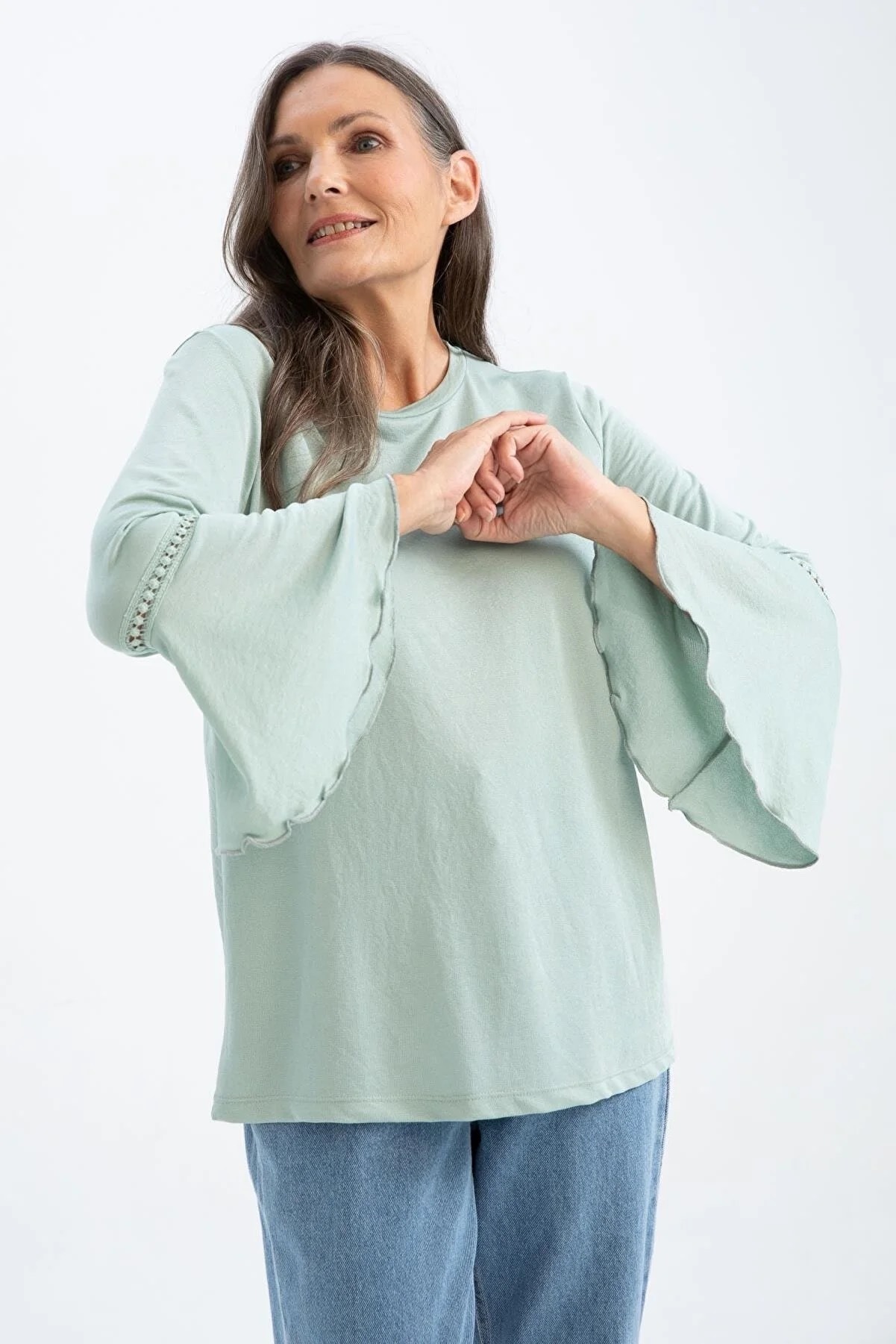 بلوز آستین شیپوری DEFACTO